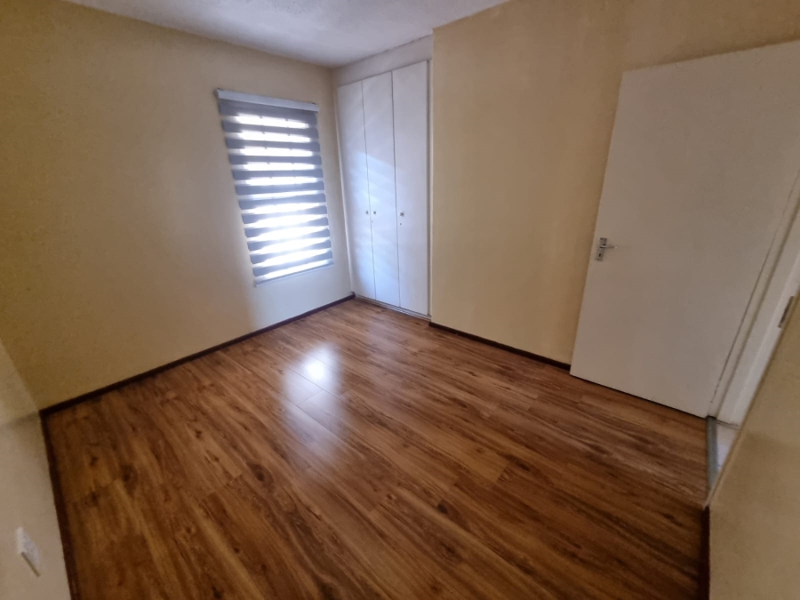 2 Bedroom Property for Sale in Glenanda Gauteng