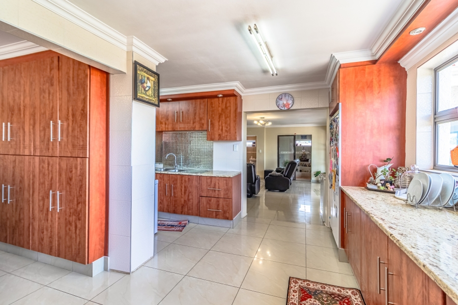 4 Bedroom Property for Sale in Oakdene Gauteng