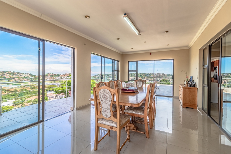 4 Bedroom Property for Sale in Oakdene Gauteng