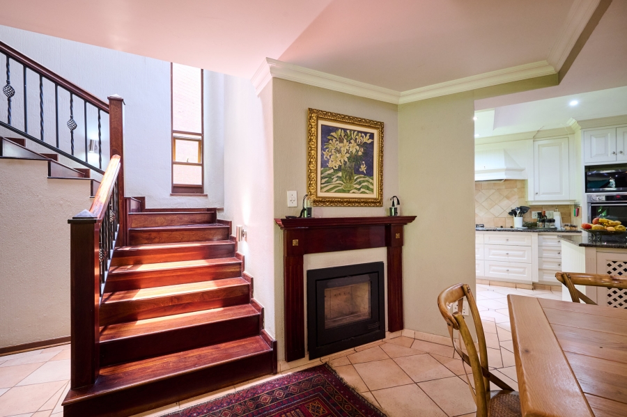 4 Bedroom Property for Sale in Carlswald Gauteng