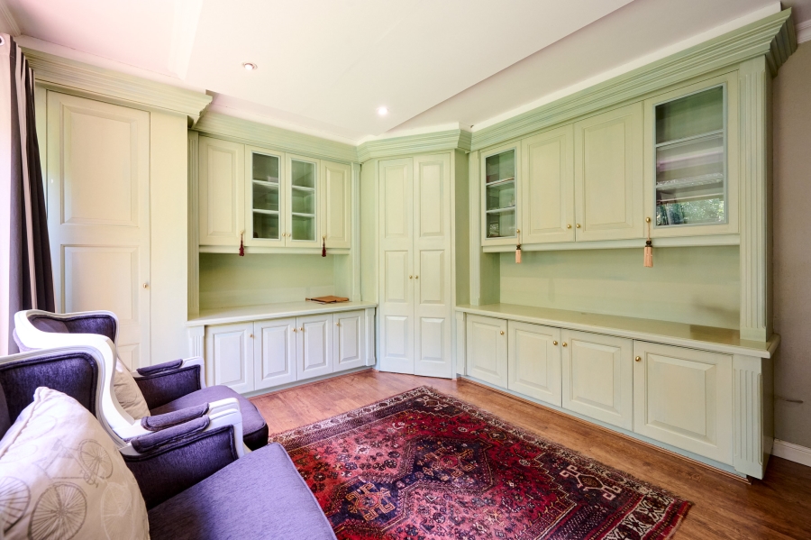 4 Bedroom Property for Sale in Carlswald Gauteng