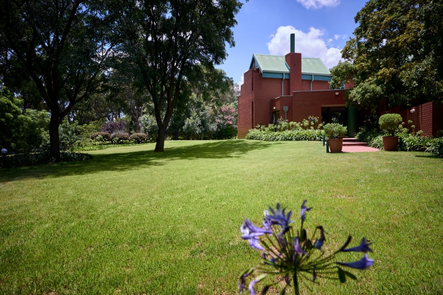 4 Bedroom Property for Sale in Carlswald Gauteng