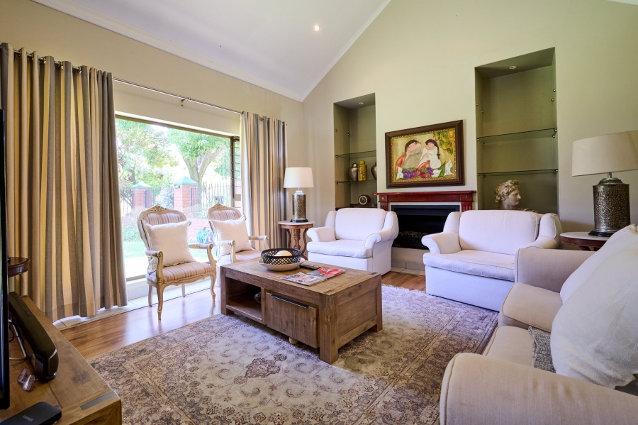 4 Bedroom Property for Sale in Carlswald Gauteng