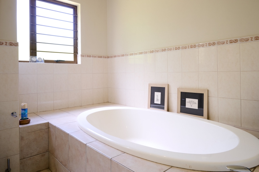 4 Bedroom Property for Sale in Carlswald Gauteng