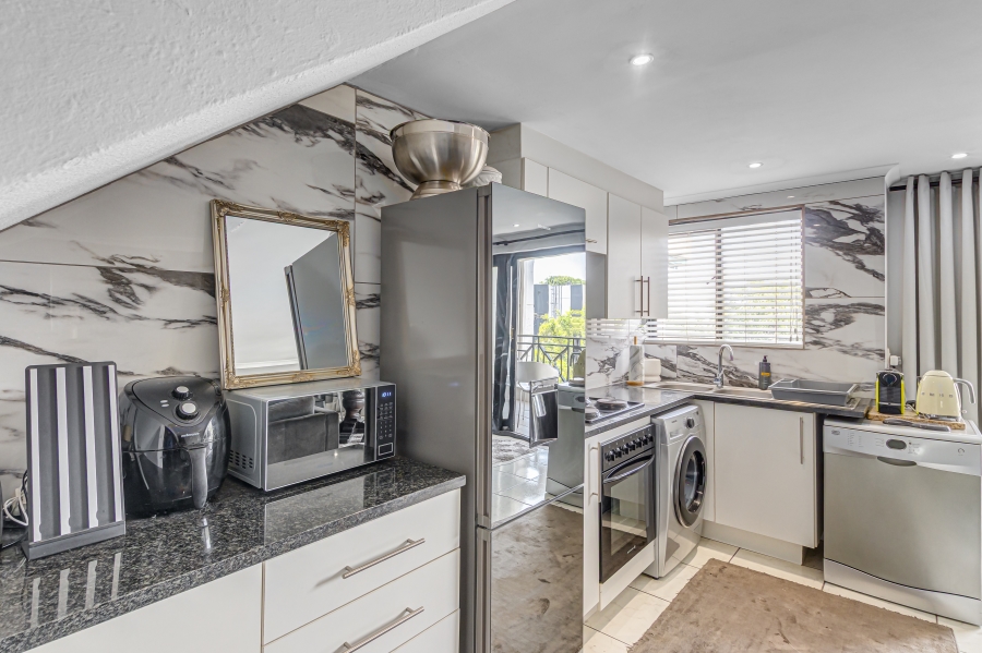 1 Bedroom Property for Sale in Morningside Gauteng