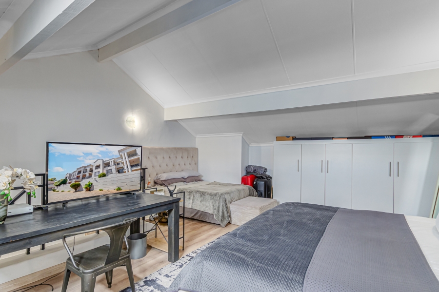 1 Bedroom Property for Sale in Morningside Gauteng