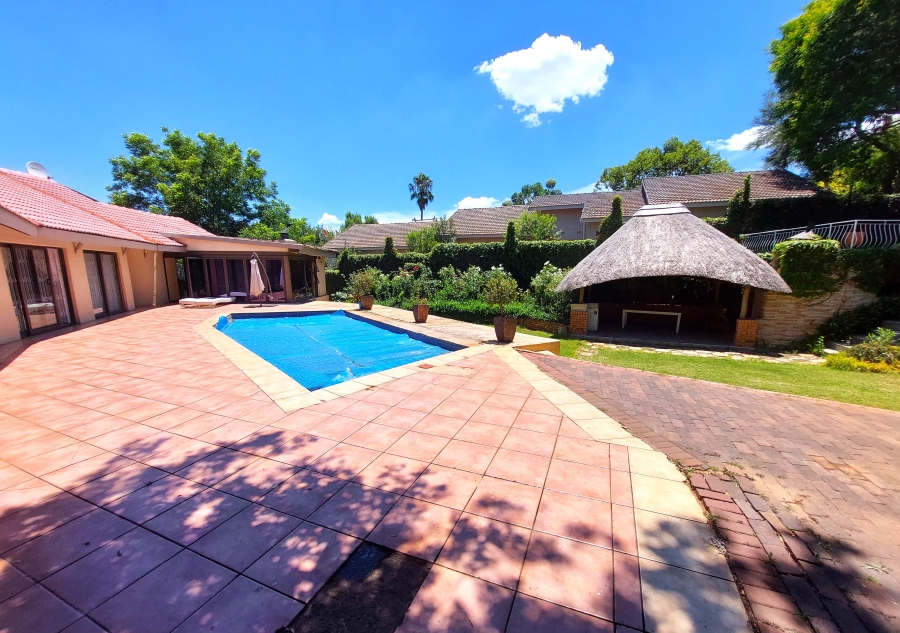 4 Bedroom Property for Sale in Waterkloof Ridge Gauteng