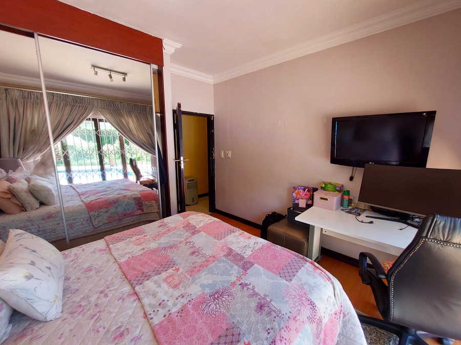 4 Bedroom Property for Sale in Waterkloof Ridge Gauteng