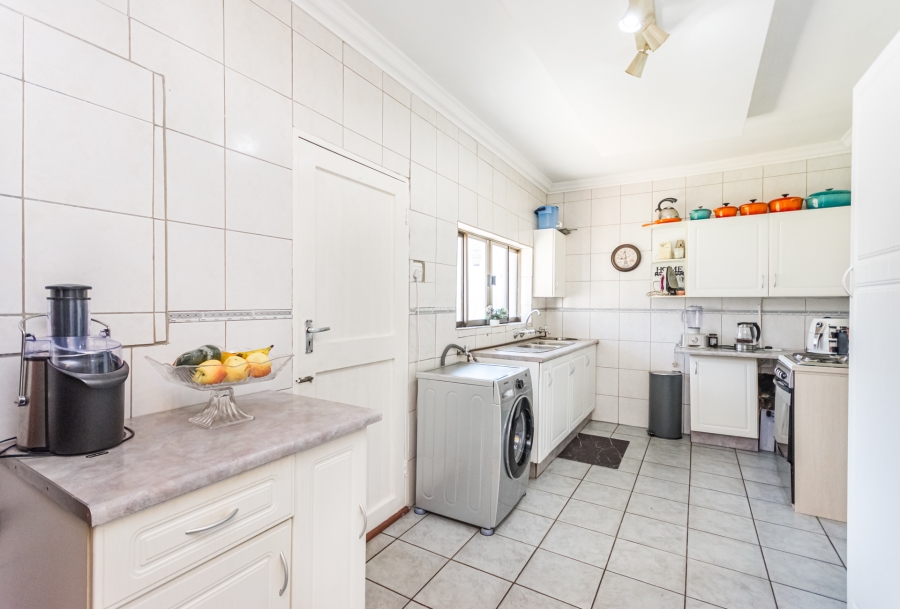 3 Bedroom Property for Sale in Mindalore Gauteng