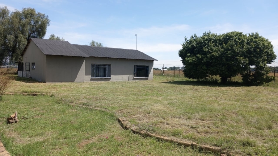 4 Bedroom Property for Sale in Boltonwold Gauteng