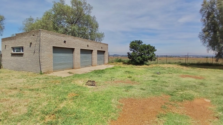 4 Bedroom Property for Sale in Boltonwold Gauteng