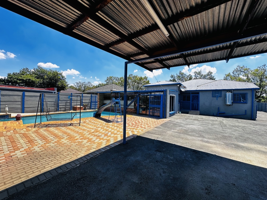 4 Bedroom Property for Sale in Dalview Gauteng