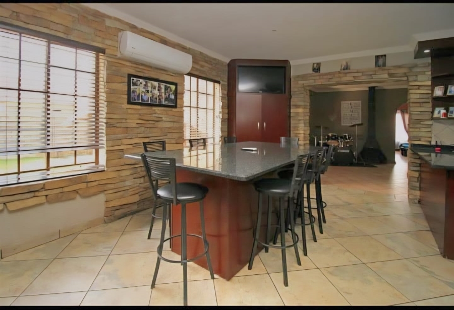 To Let 3 Bedroom Property for Rent in Randpoort Gauteng