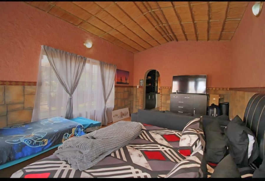 To Let 3 Bedroom Property for Rent in Randpoort Gauteng