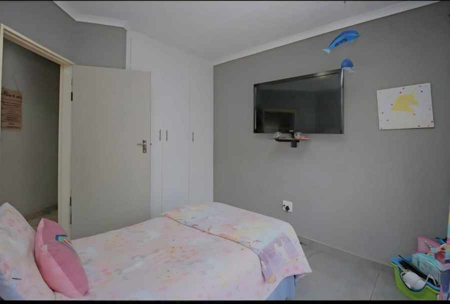 To Let 3 Bedroom Property for Rent in Randpoort Gauteng