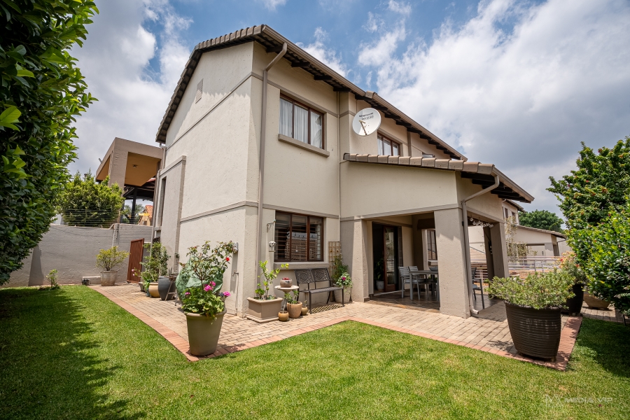 3 Bedroom Property for Sale in Eldo View Gauteng