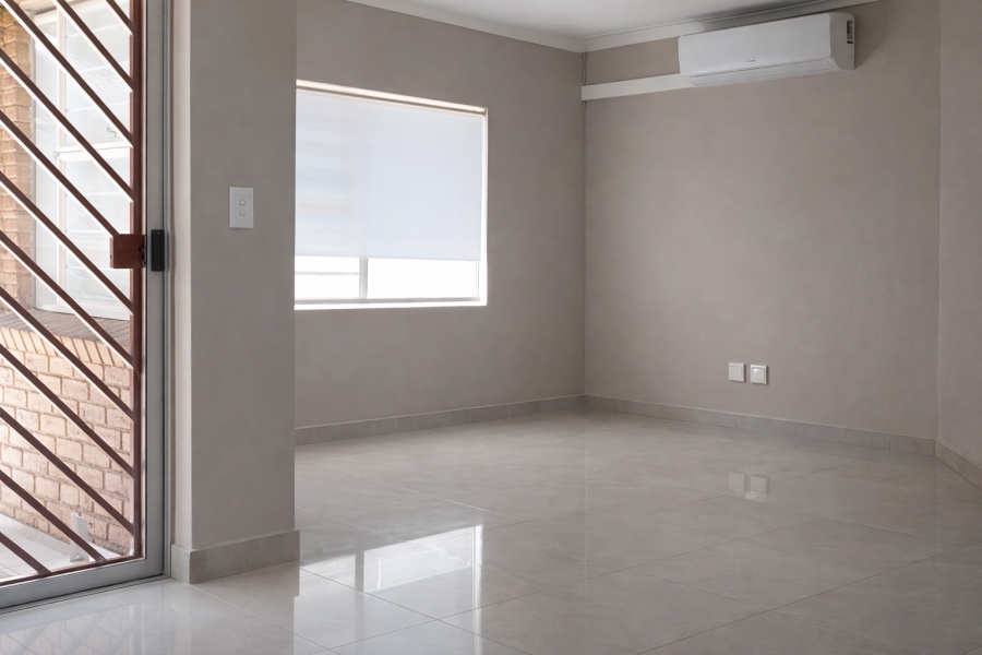 To Let 3 Bedroom Property for Rent in Sundowner Gauteng