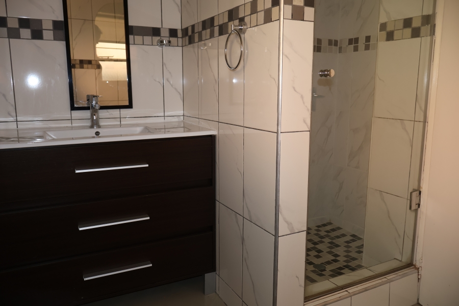 To Let 3 Bedroom Property for Rent in Sundowner Gauteng