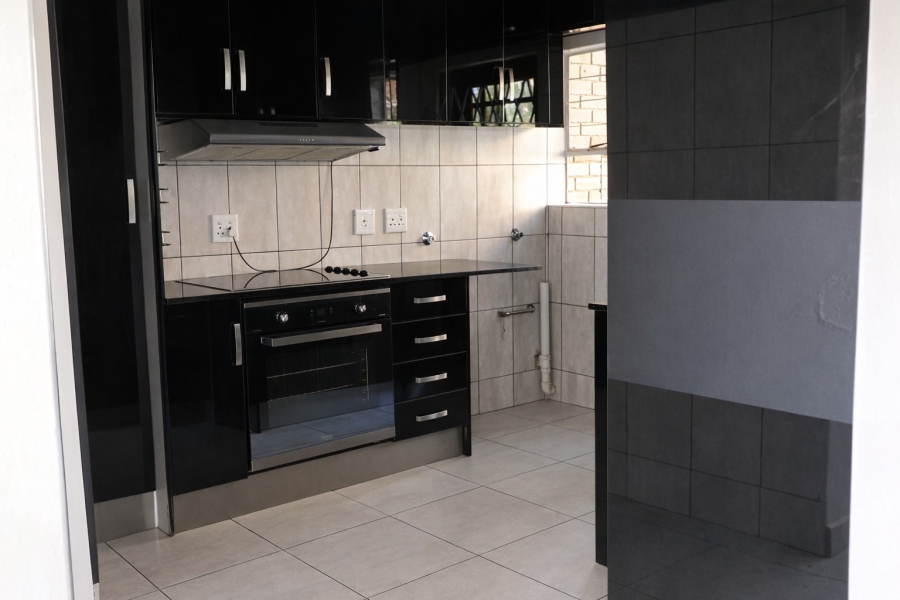 To Let 3 Bedroom Property for Rent in Sundowner Gauteng
