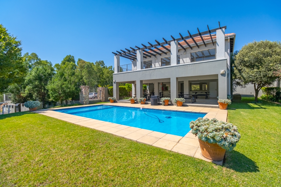 3 Bedroom Property for Sale in Lonehill Gauteng