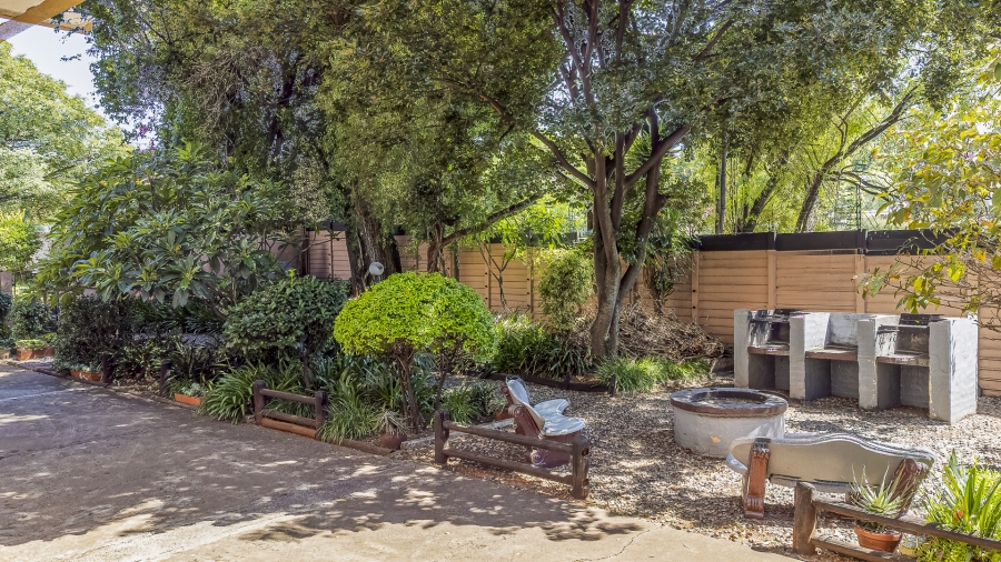 2 Bedroom Property for Sale in Lydiana Gauteng