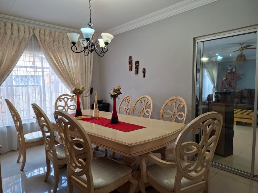 4 Bedroom Property for Sale in Vanderbijlpark SE 7 Gauteng