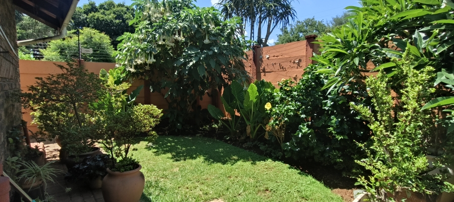 2 Bedroom Property for Sale in Wierda Park Gauteng