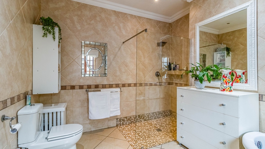5 Bedroom Property for Sale in Morning Hill Gauteng