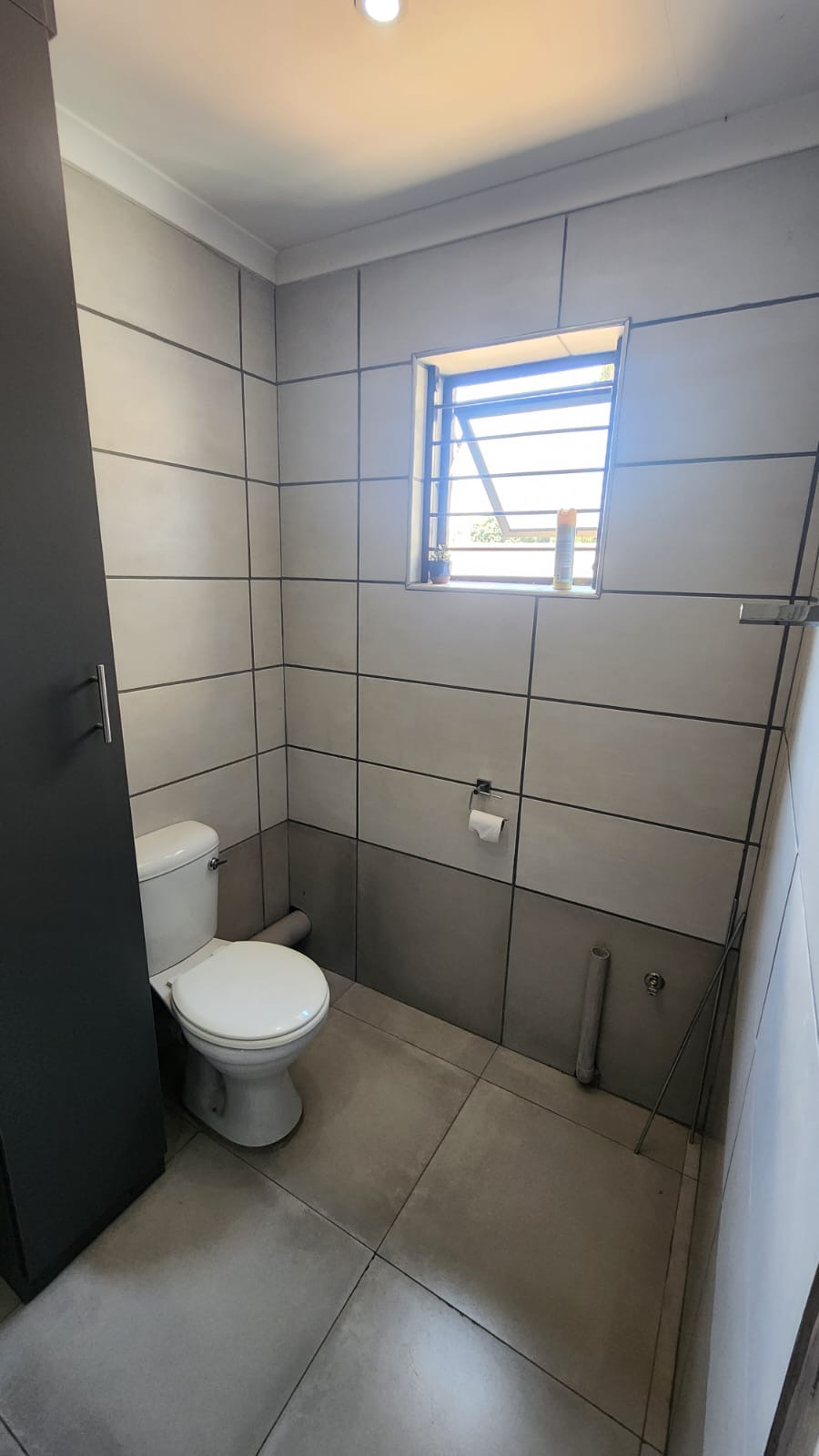 6 Bedroom Property for Sale in Waverley Gauteng