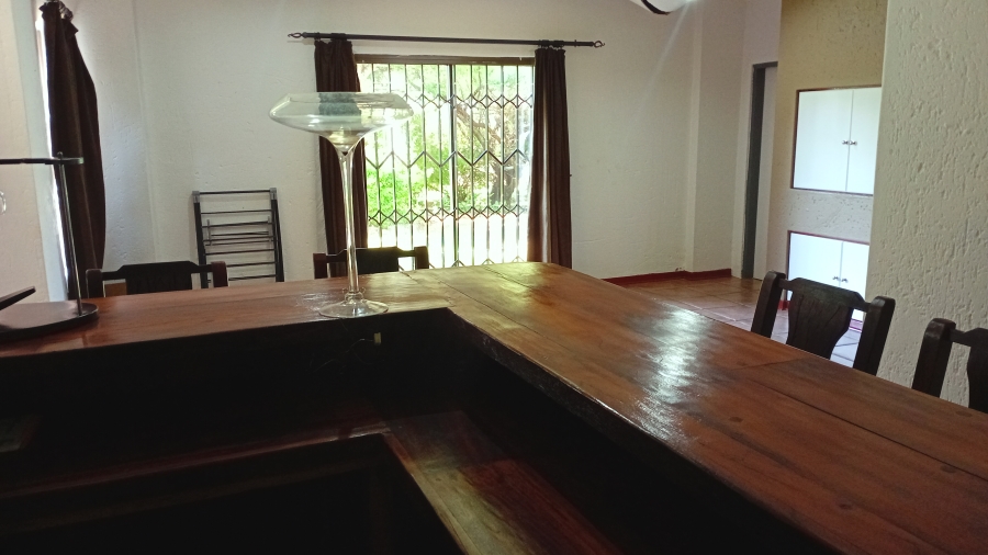 5 Bedroom Property for Sale in Walker Fruit Farms Gauteng