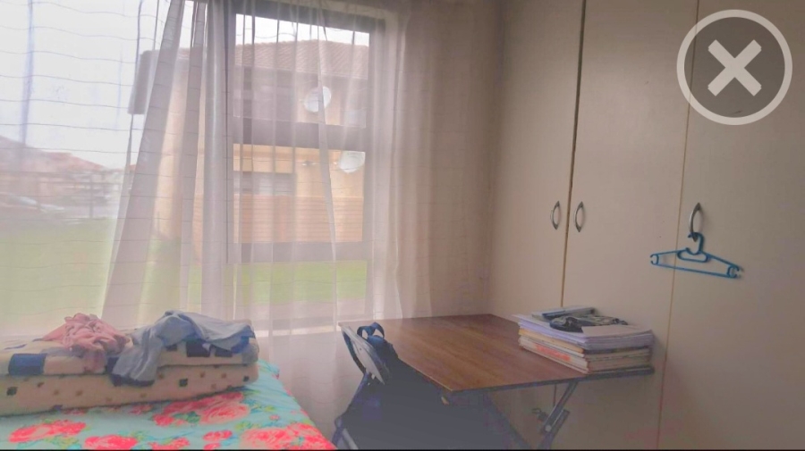 2 Bedroom Property for Sale in Parkrand Gauteng
