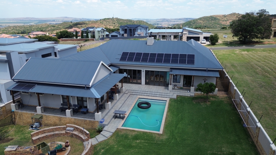 4 Bedroom Property for Sale in Berg En Dal Gauteng