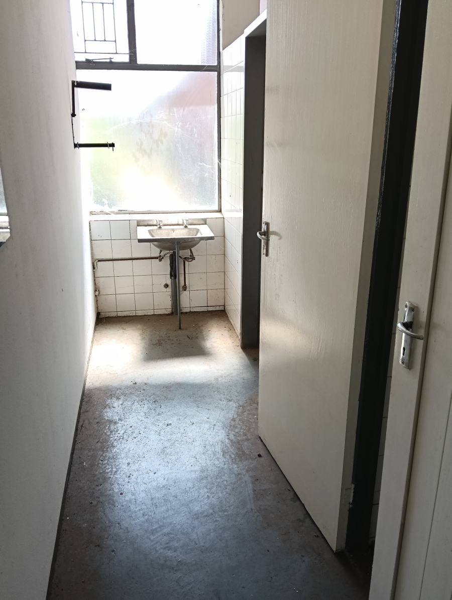 To Let commercial Property for Rent in Waltloo Gauteng