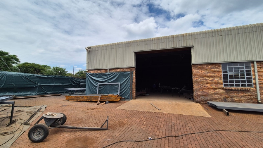 To Let commercial Property for Rent in Silvertondale Gauteng