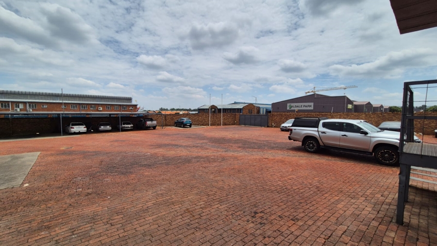 To Let commercial Property for Rent in Silvertondale Gauteng