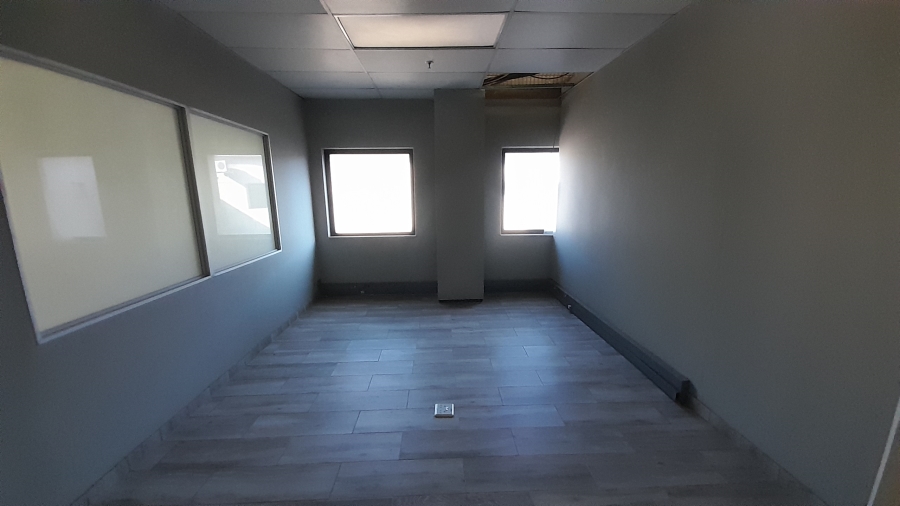 To Let commercial Property for Rent in Vorna Valley Gauteng