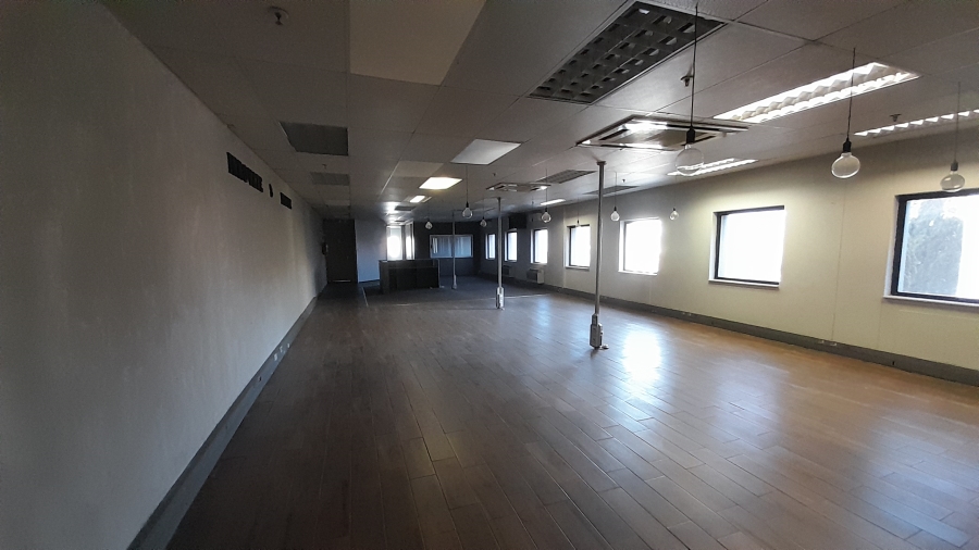 To Let commercial Property for Rent in Vorna Valley Gauteng