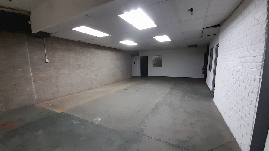 To Let commercial Property for Rent in Vorna Valley Gauteng