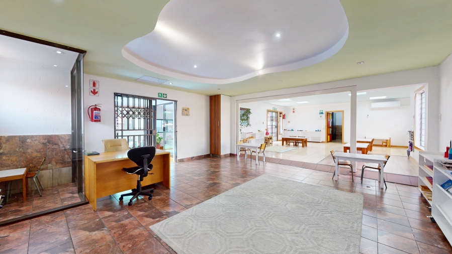 Commercial Property for Sale in Dawn Park Gauteng