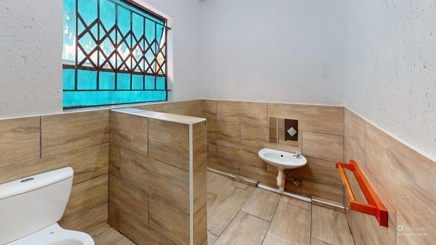 Commercial Property for Sale in Dawn Park Gauteng