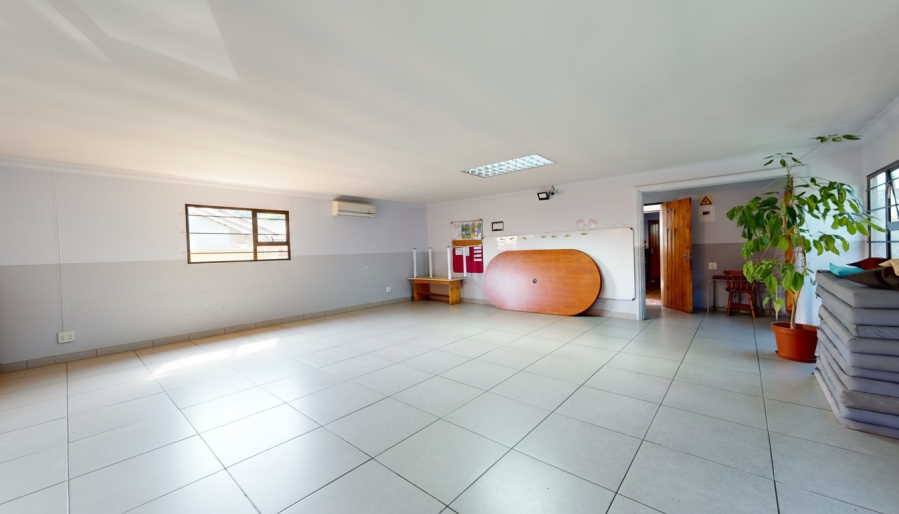 Commercial Property for Sale in Dawn Park Gauteng