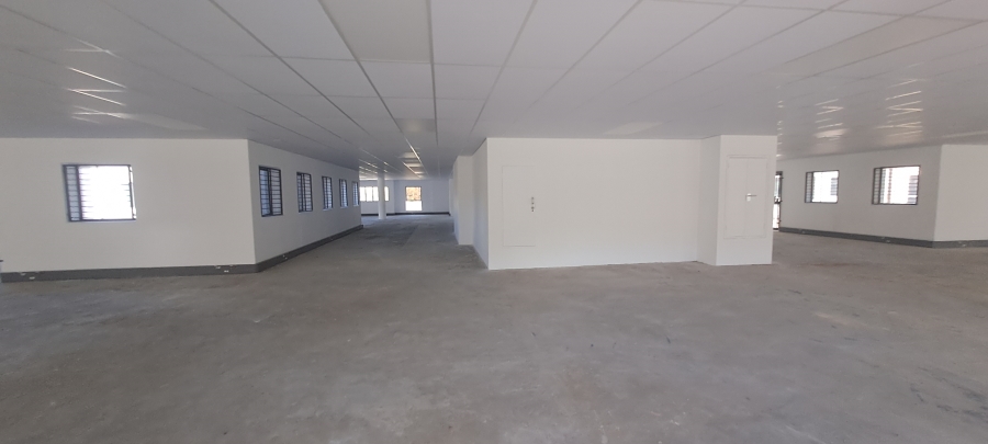 To Let commercial Property for Rent in Vorna Valley Gauteng