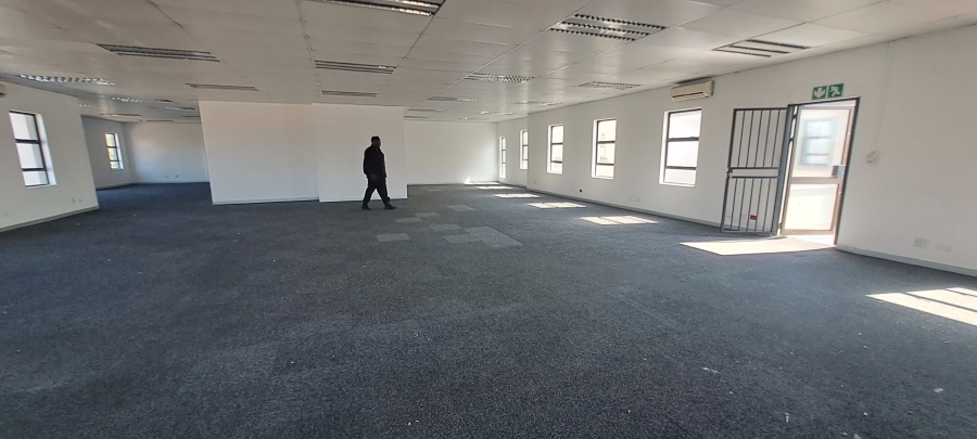 To Let commercial Property for Rent in Halfway House Gauteng