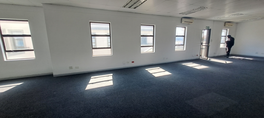 To Let commercial Property for Rent in Halfway House Gauteng