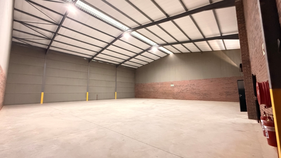 To Let commercial Property for Rent in Knoppieslaagte Gauteng