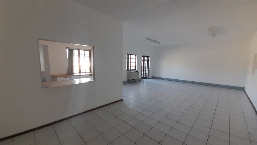 To Let commercial Property for Rent in Halfway House Gauteng