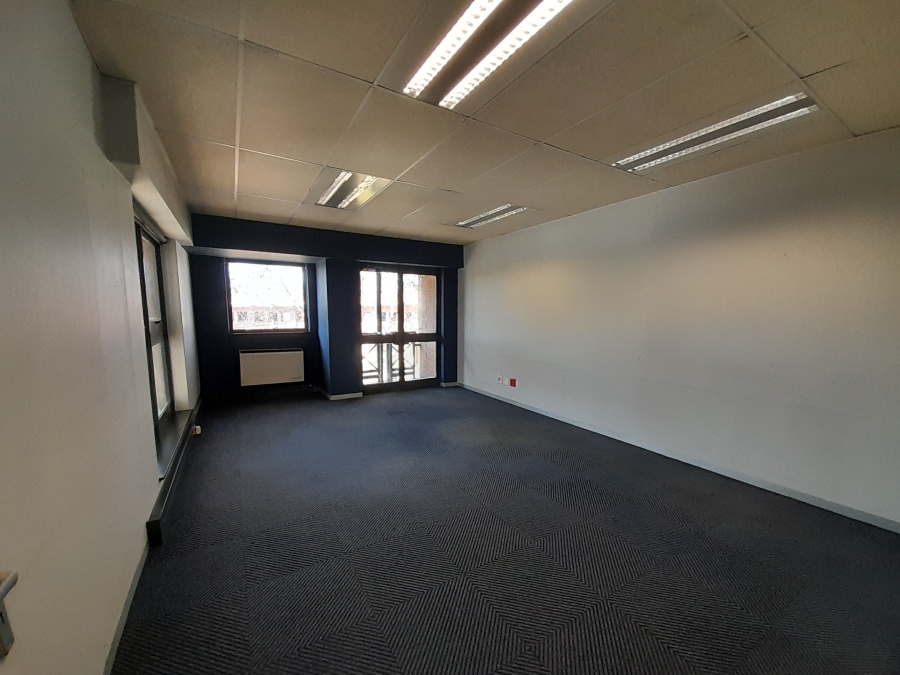 To Let commercial Property for Rent in Randjespark Gauteng
