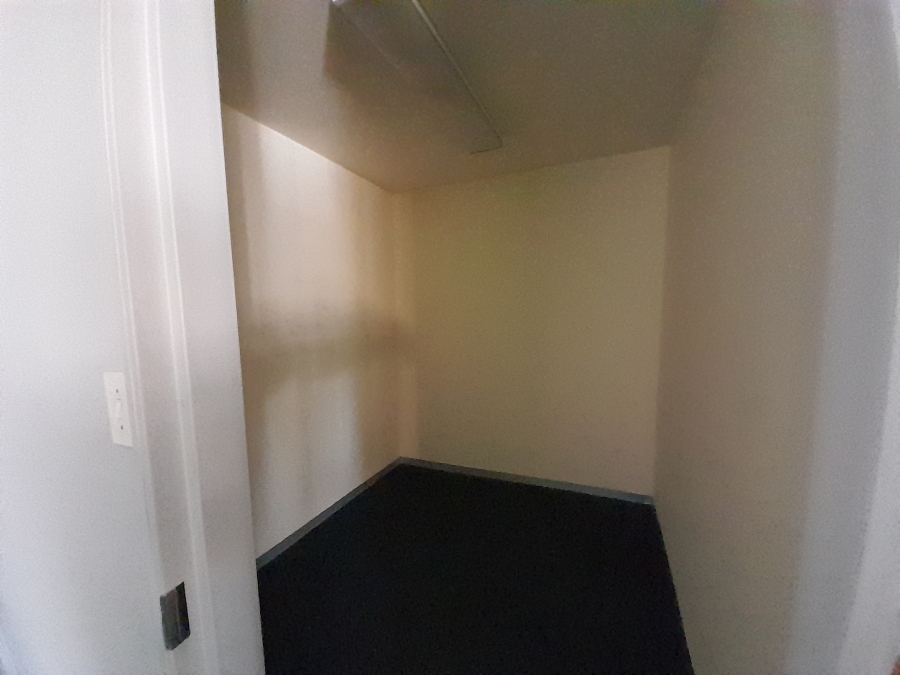 To Let commercial Property for Rent in Randjespark Gauteng