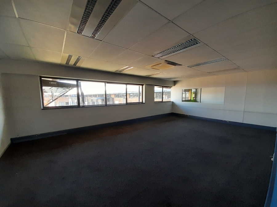 To Let commercial Property for Rent in Randjespark Gauteng