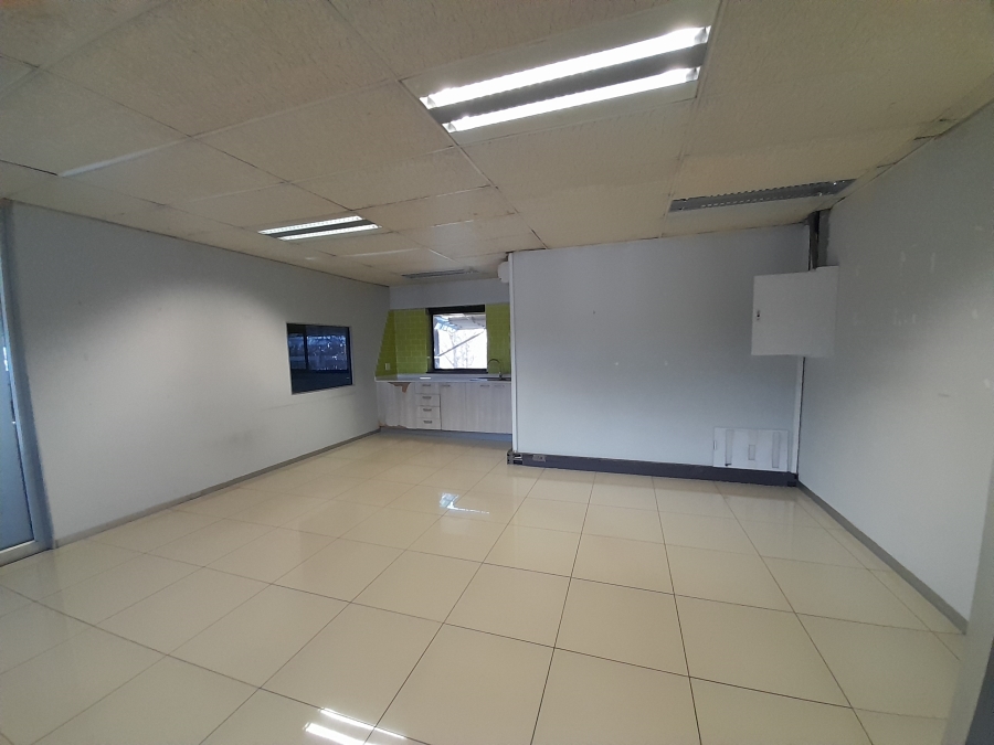 To Let commercial Property for Rent in Randjespark Gauteng